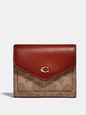 Coach $125 Wyn Signature Colorblock Leather And Canvas Small Wallet Brown Tan